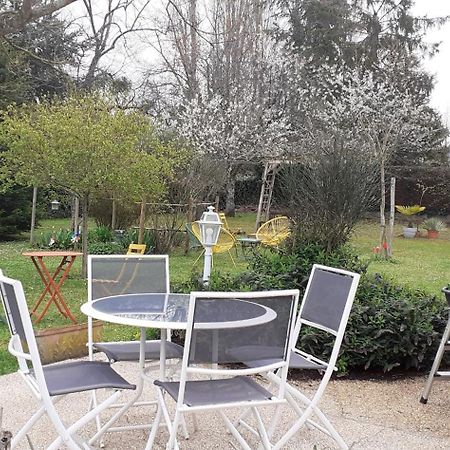 Hotel Le Jardin De Josseline Amboise Exterior foto